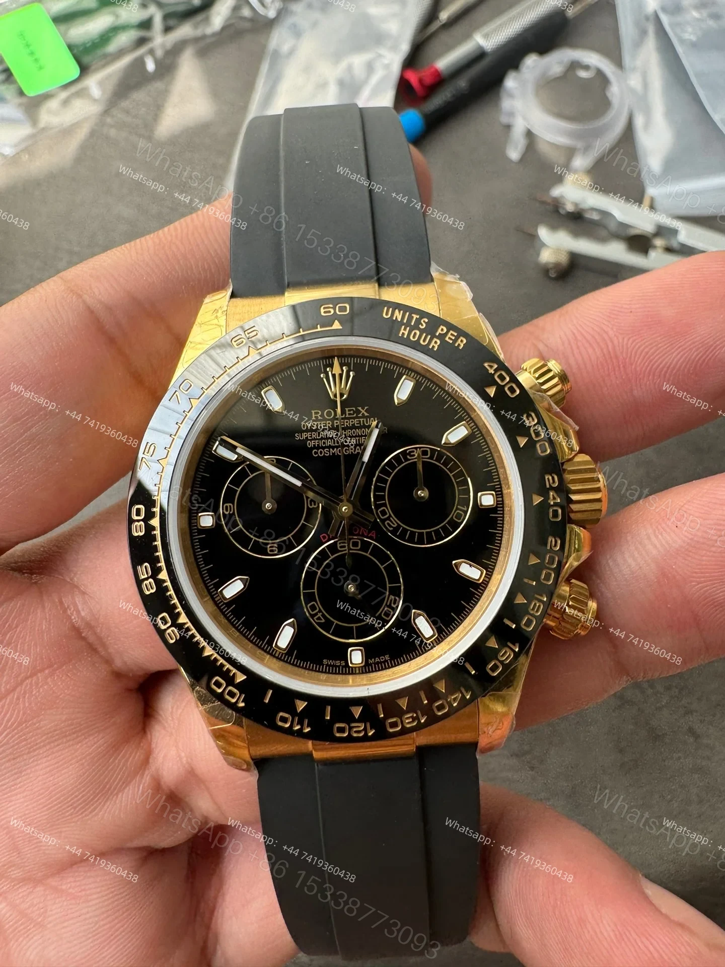 View 6 of Rolex Daytona 1:1 Replica – M116518LN-0035 Black Dial Gold Case 4130 Super Clone