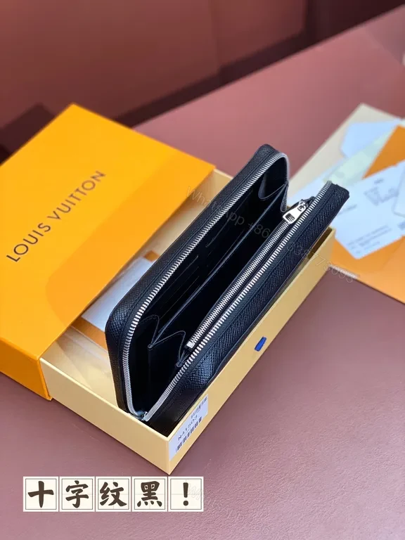 View 2 of Chic Black Textured Wallet â€” Lux Crosshatch, Compact
