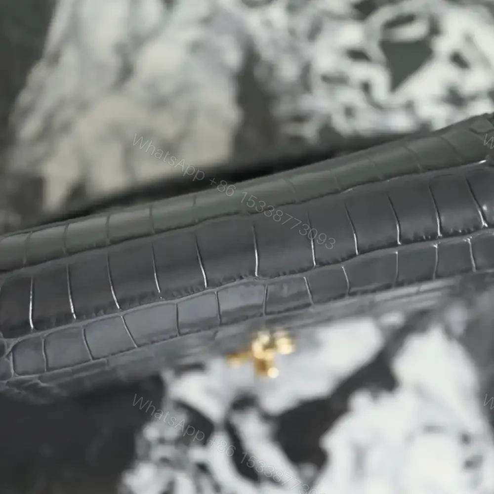 View 6 of 高仿Chanel*26A系列AS6424高級手工坊牛皮鱷魚紋手袋免檢版
