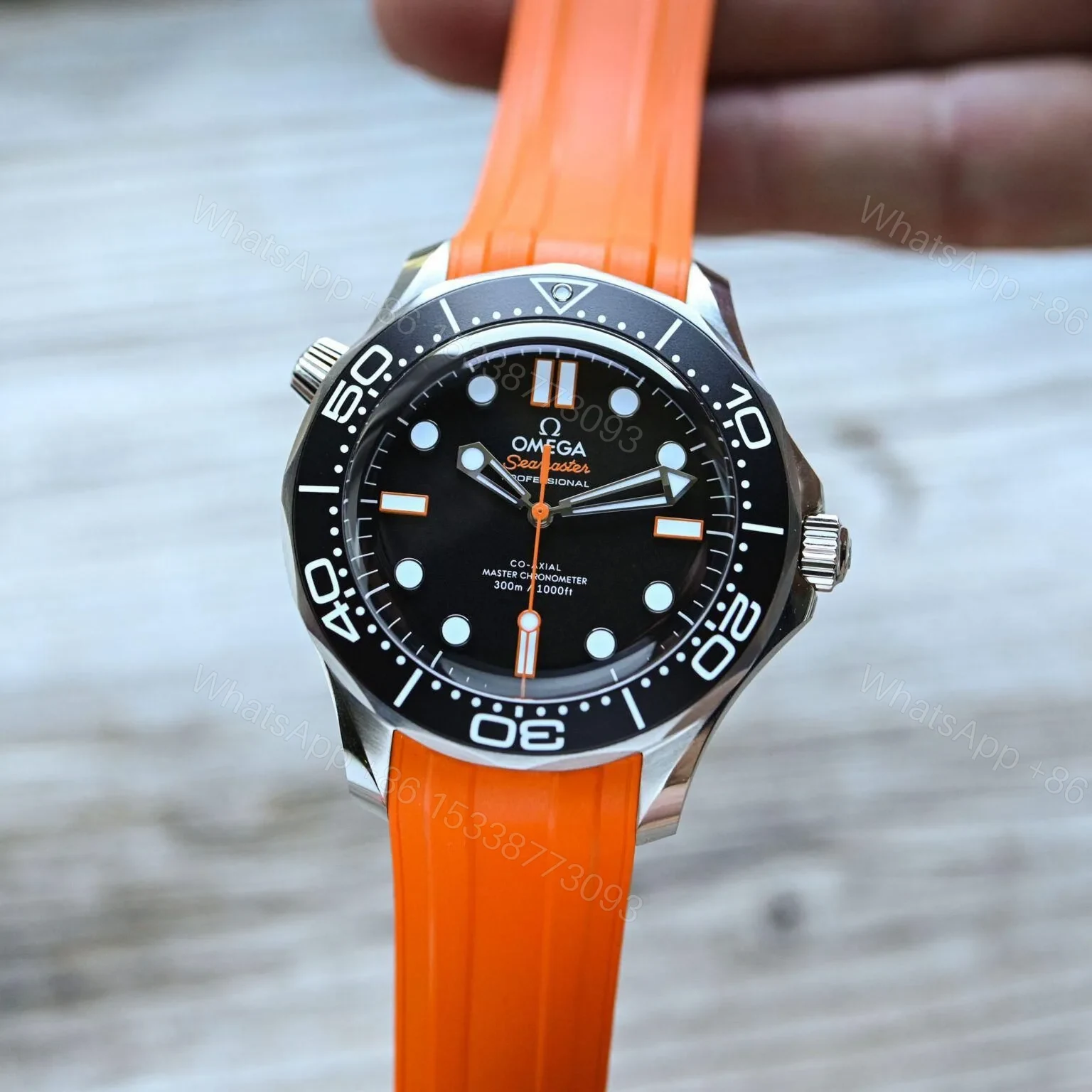 View 2 of Omega Seamaster Diver 300M Orange Edition