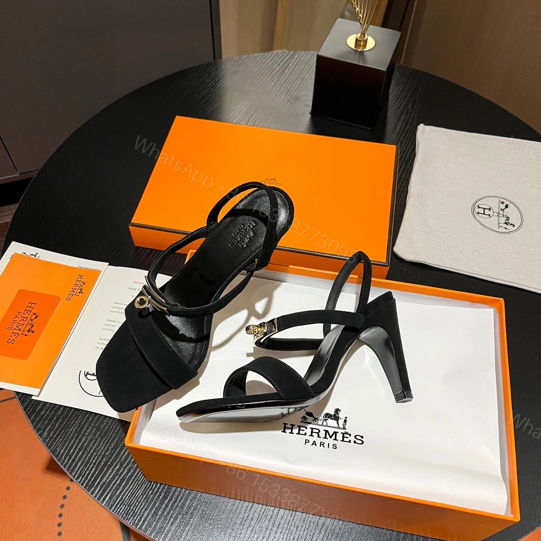 View 2 of New HM HIGH HEELS 042