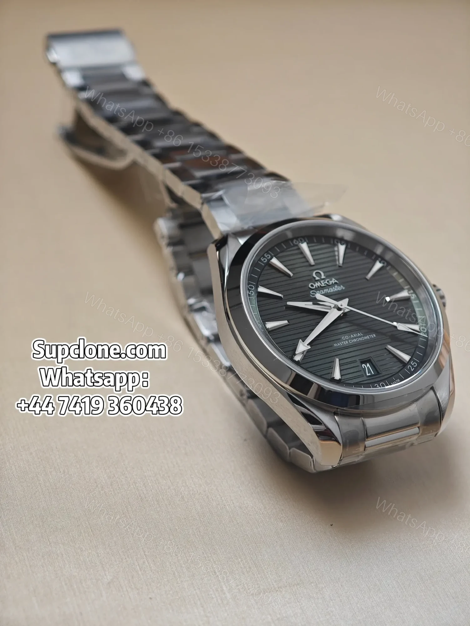 View 3 of Omega Super Clone Seamaster Aqua Terra 150M 41MM 220.10.41.21.10.001
