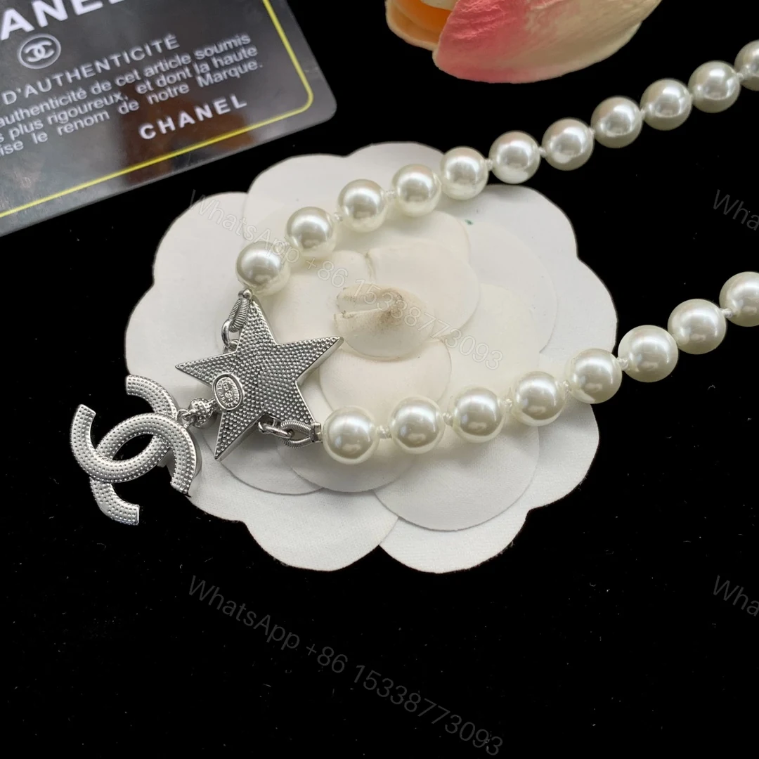 View 4 of EN – Lux Chanel Necklaces 019