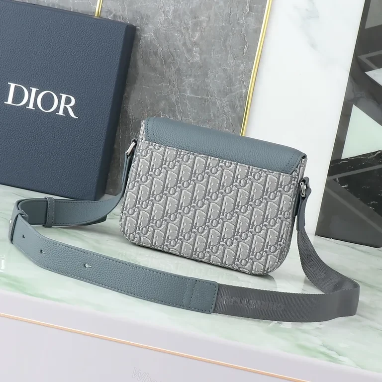 View 5 of Chic Texture Messenger Bag: Premium Pebble Leather Portable Tech
