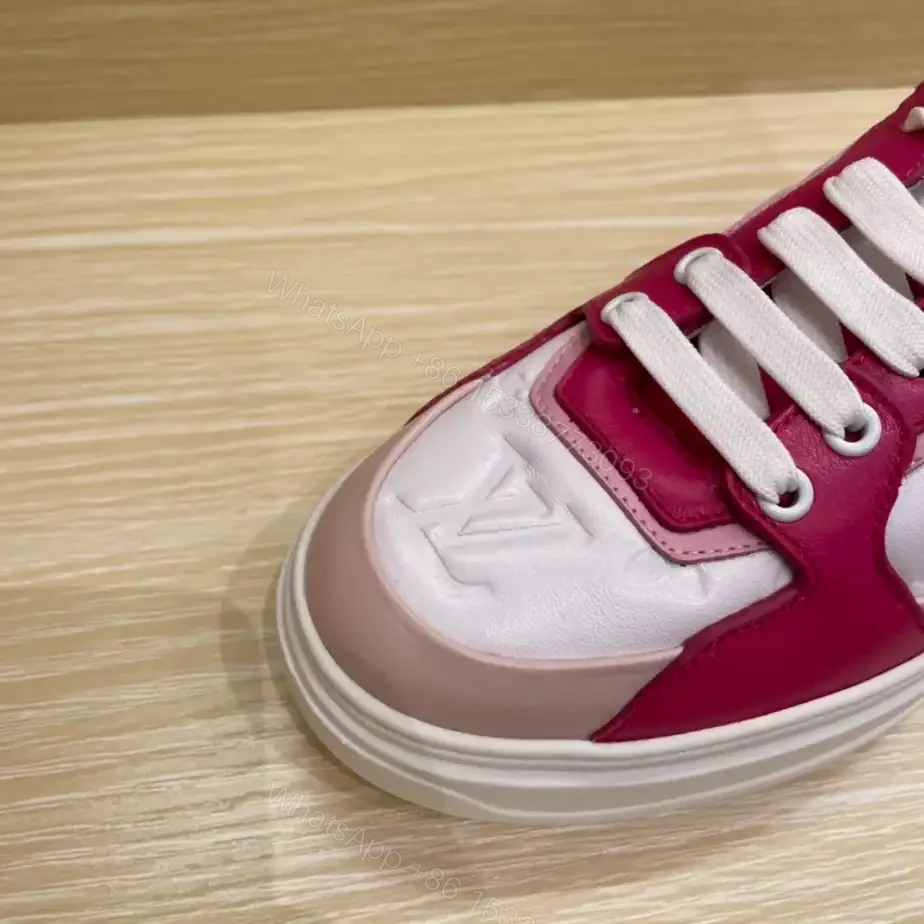 View 8 of LV TIME OUT SNEAKER – LSVM051