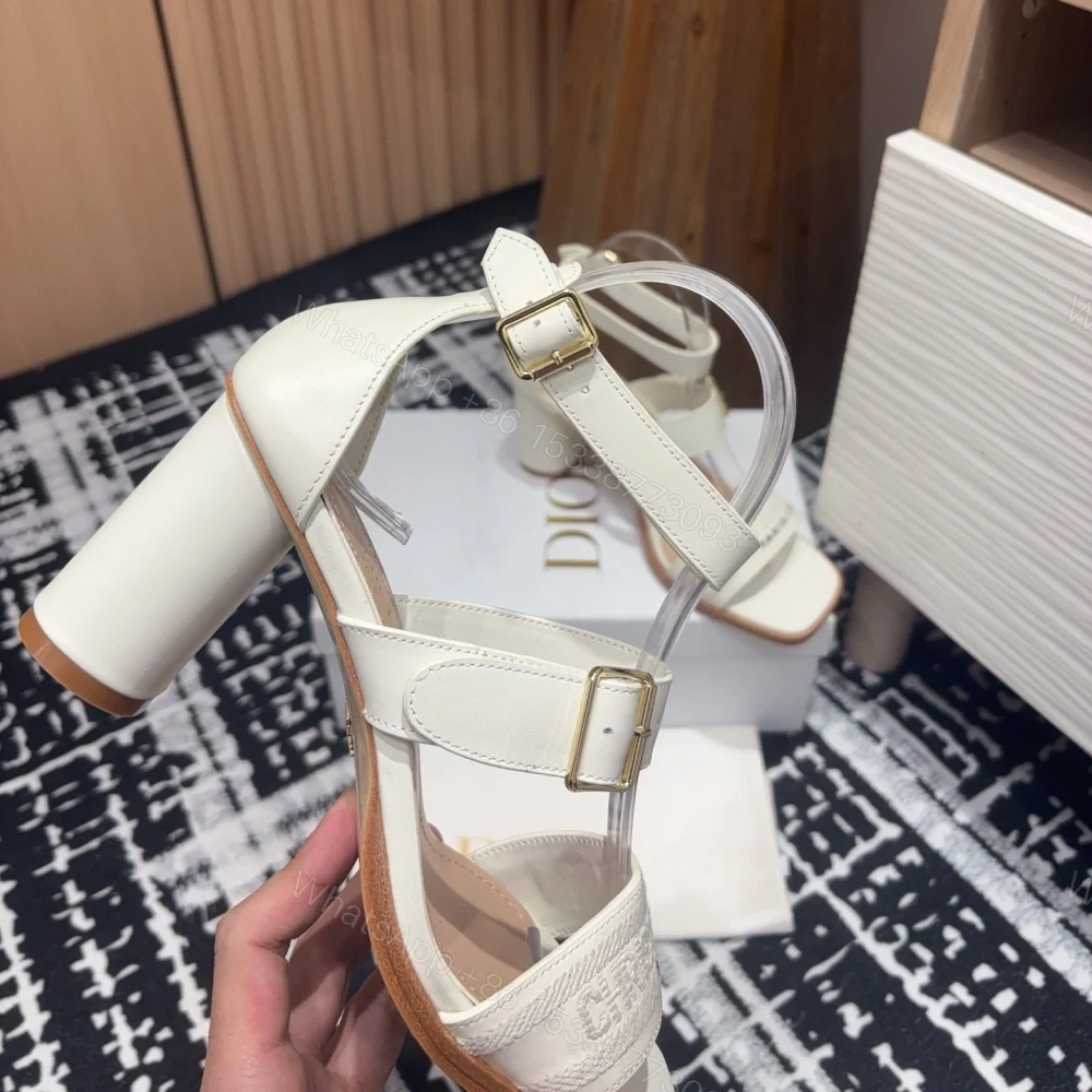 View 5 of 高仿Dior*Dway3系列KDO182高跟刺繡涼鞋白色免檢版