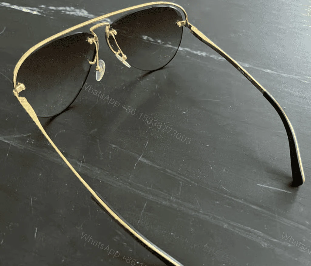 View 3 of LV SUNGLASSES – GLVT33