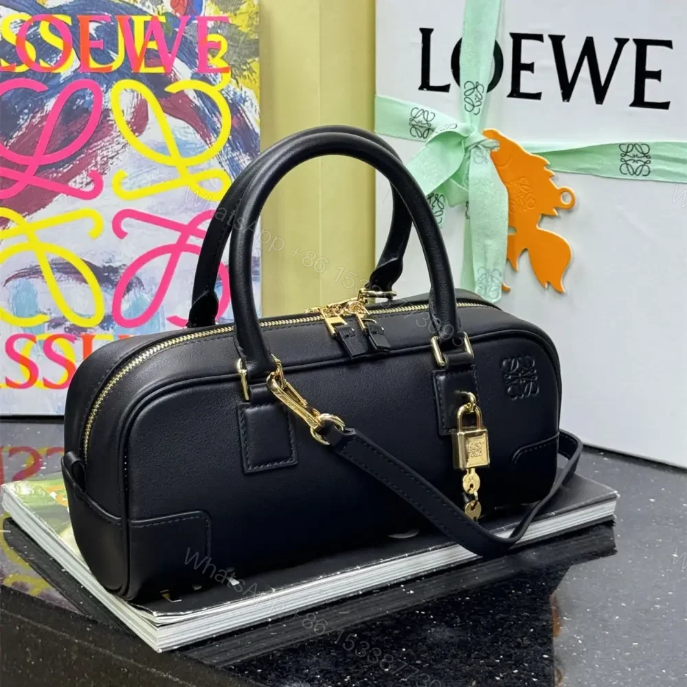 View 2 of 高仿Loewe*Amazona系列1100橫版手提包黑色免檢版