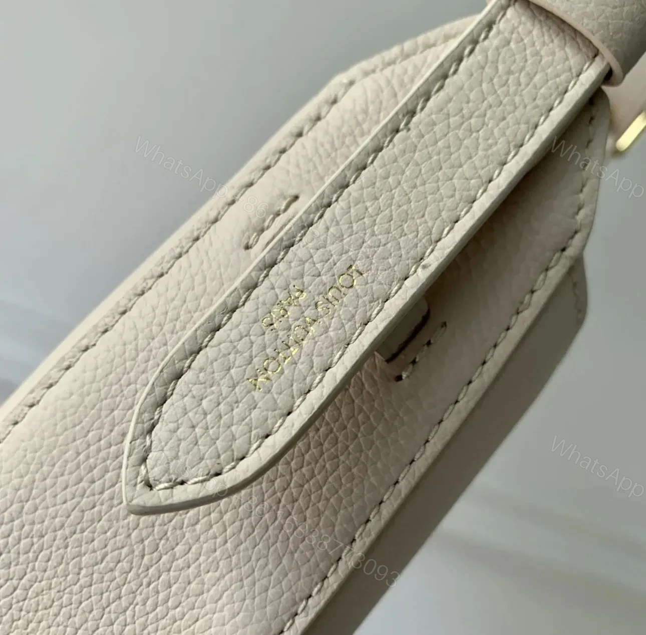 View 5 of Louis Vuitton LV Lowkey Lock Pattern Woman’s Handbags 26x18x7cm