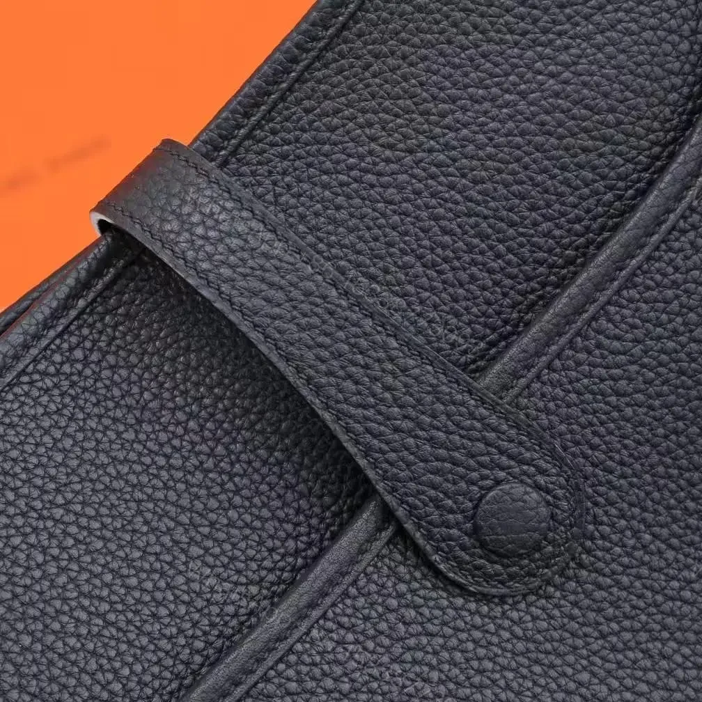 View 4 of HN Evelyne III 29 Black