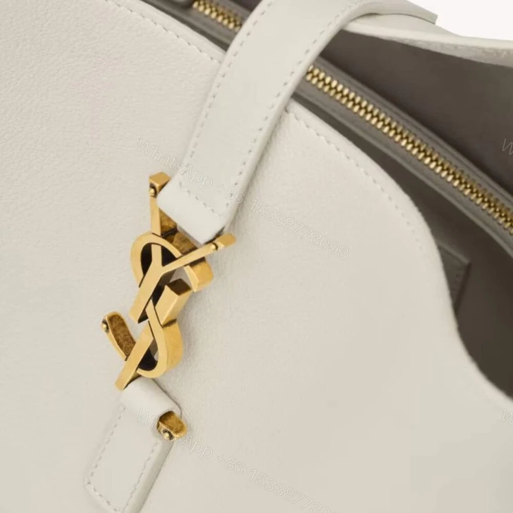 View 5 of Louis Vuitton Le 5 À 7 Supple Large In Grained White 31Cm 753837AAAUQ9207