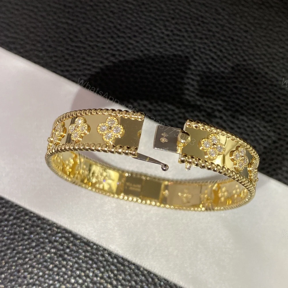 View 5 of 高仿首飾VanCleef&Arpels*RO3YB00萬花筒手鐲寬版黃金款