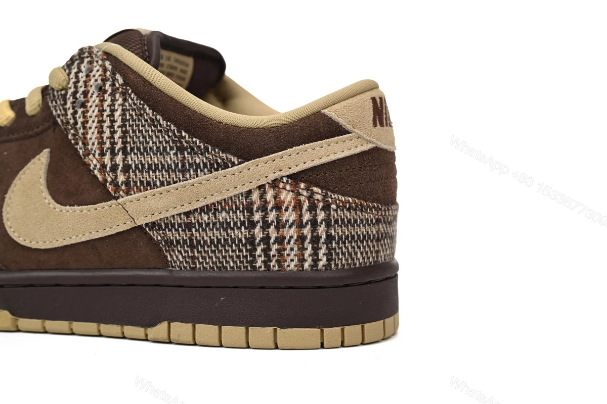 View 7 of Nike SB Dunk Low Tweed 304292-223