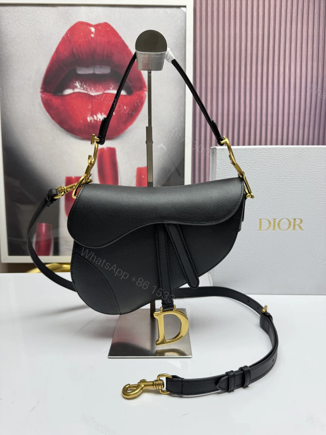 Dior 高仿馬鞍包 經典黑色粒面皮革單肩包百搭斜背設計款 — view 1