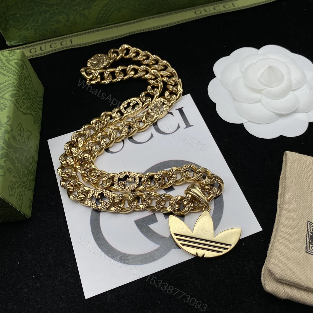 View 4 of EN – Lux Gucci Necklaces 005