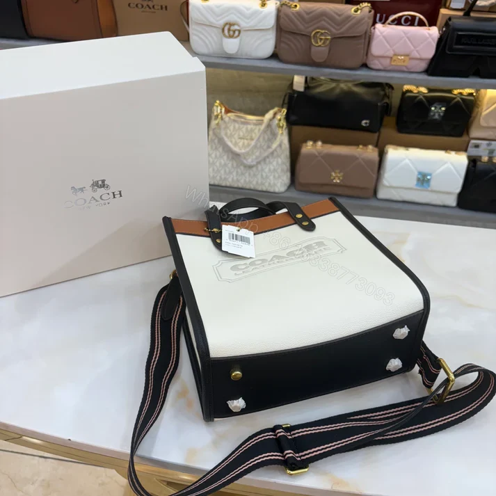 View 4 of First Copy Coach Leatherware Bag With Pouch Womens Handbag