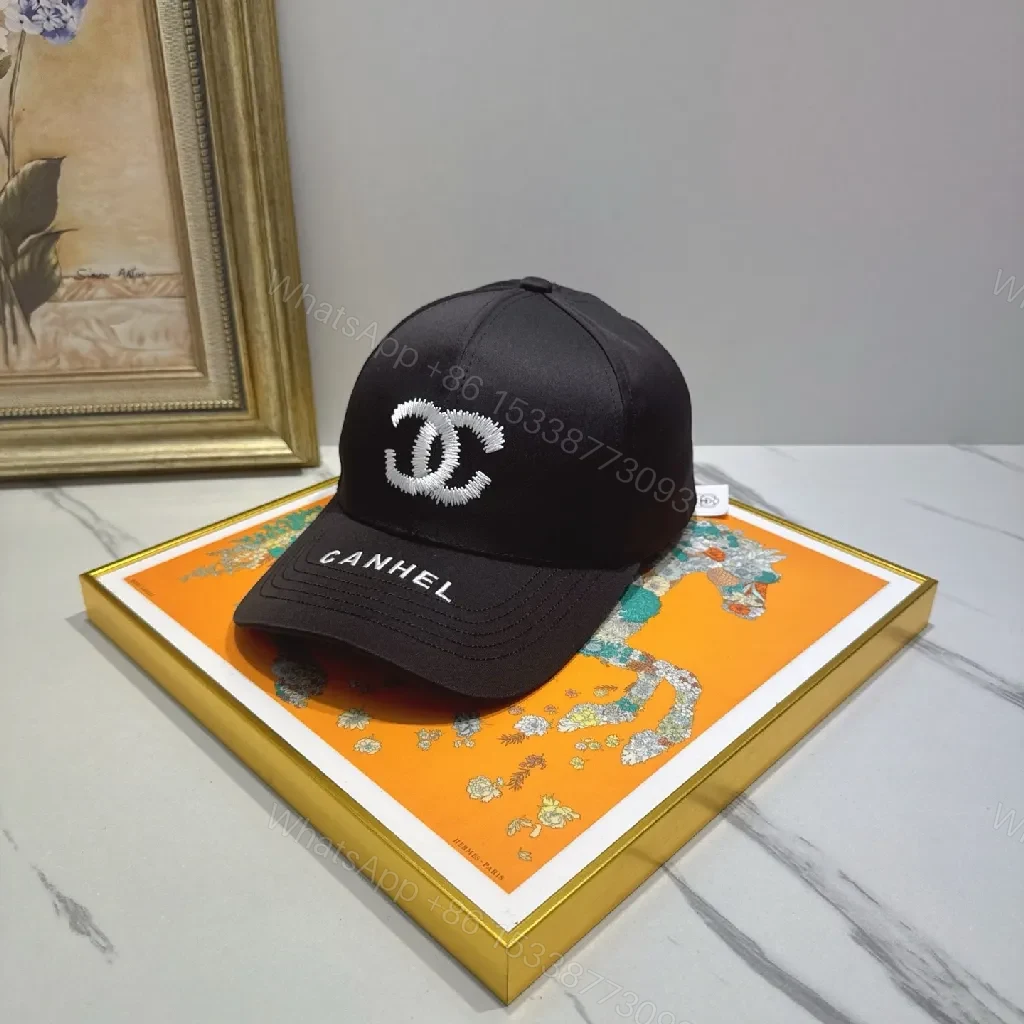 Jet-Black Cap: Premium Embroidered, Structured Crown, Everyday Luxe — view 1