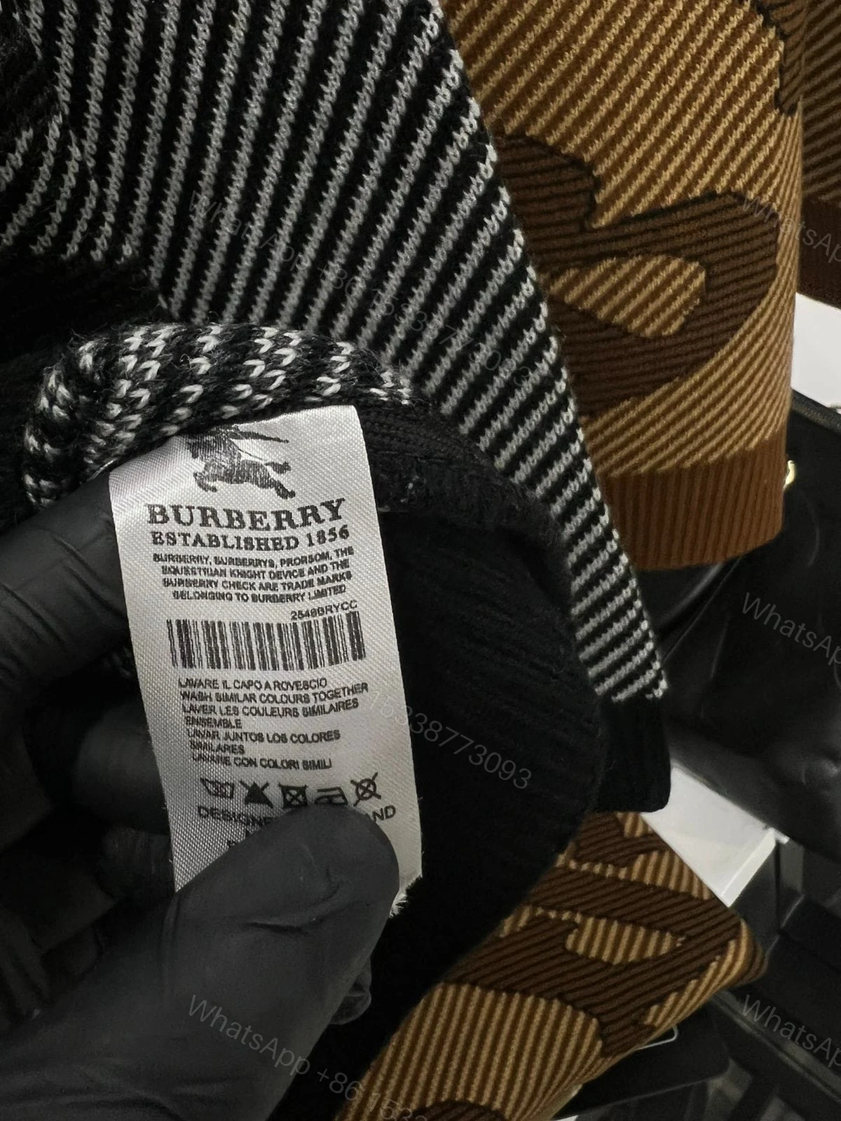 View 8 of FIRST COPY BURBERRY EXCLUSIVE INTARSIA KNITTING ROUND NECK