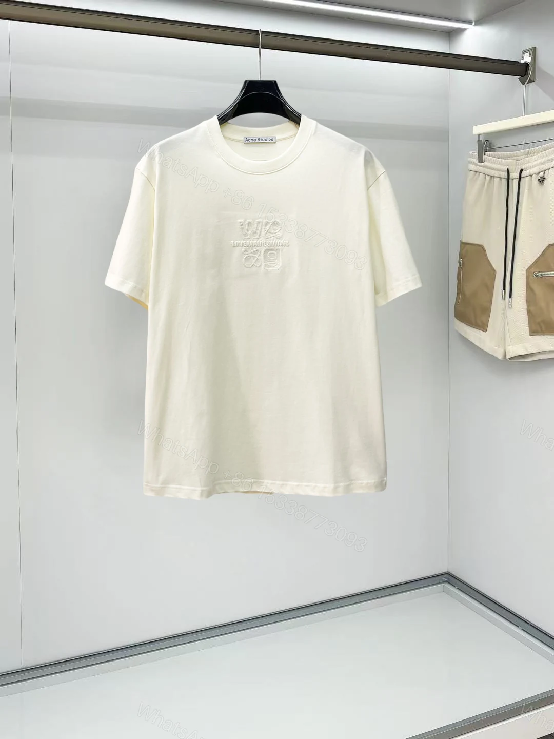 Balenciaga A貨 男款短袖T恤 壓紋Logo設計 百搭簡約款 — view 1