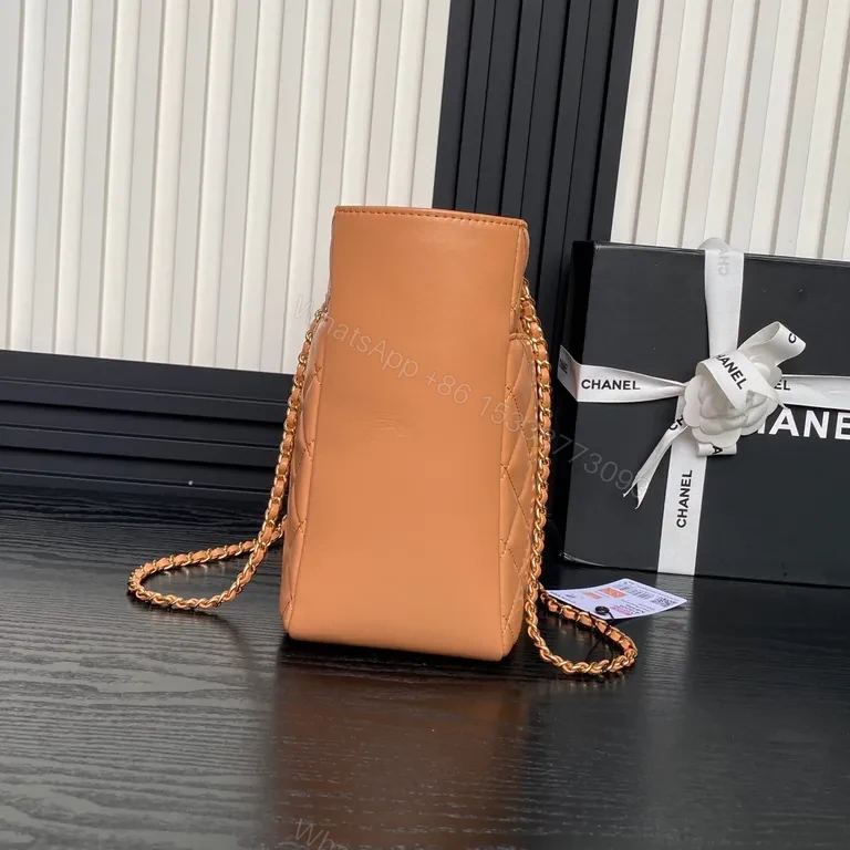 View 5 of Coral Quilted Handbag: Luxe Chain-Linked Everyday Glamance