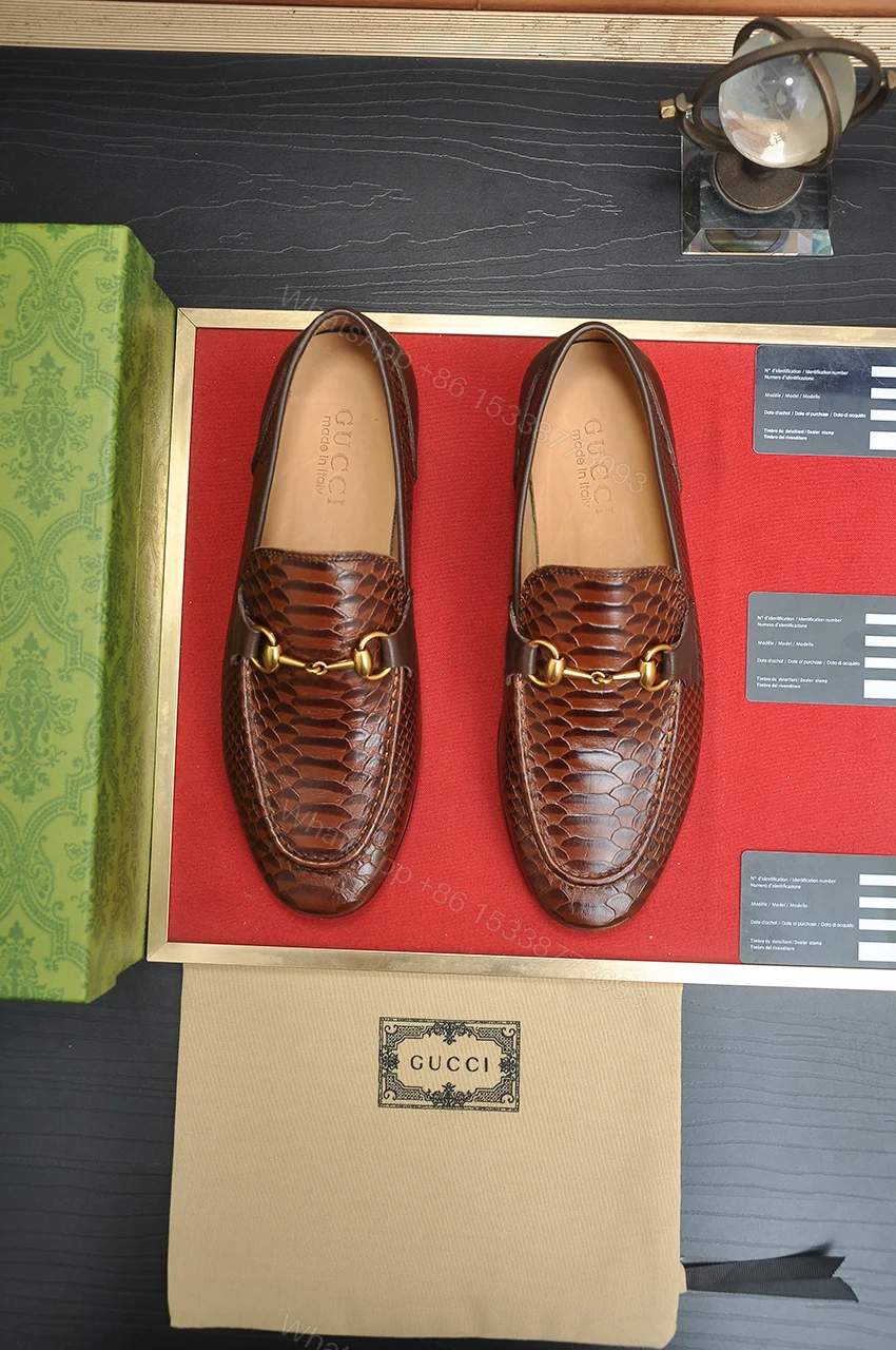 Gucci 一比一男士樂福鞋 仿蛇紋設計 馬銜扣質感百搭款 — view 1