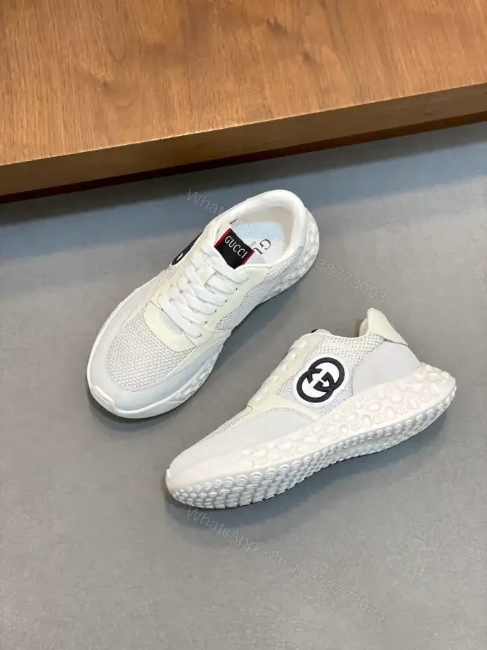View 2 of MEN’S GUCCI SNEAKER – GC272