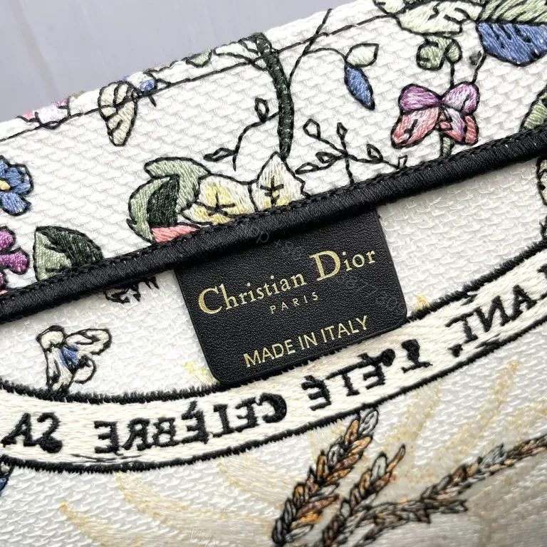 View 4 of Bold Floral Luxury Tote: Dior Patterned Tote for Everyday Opulence