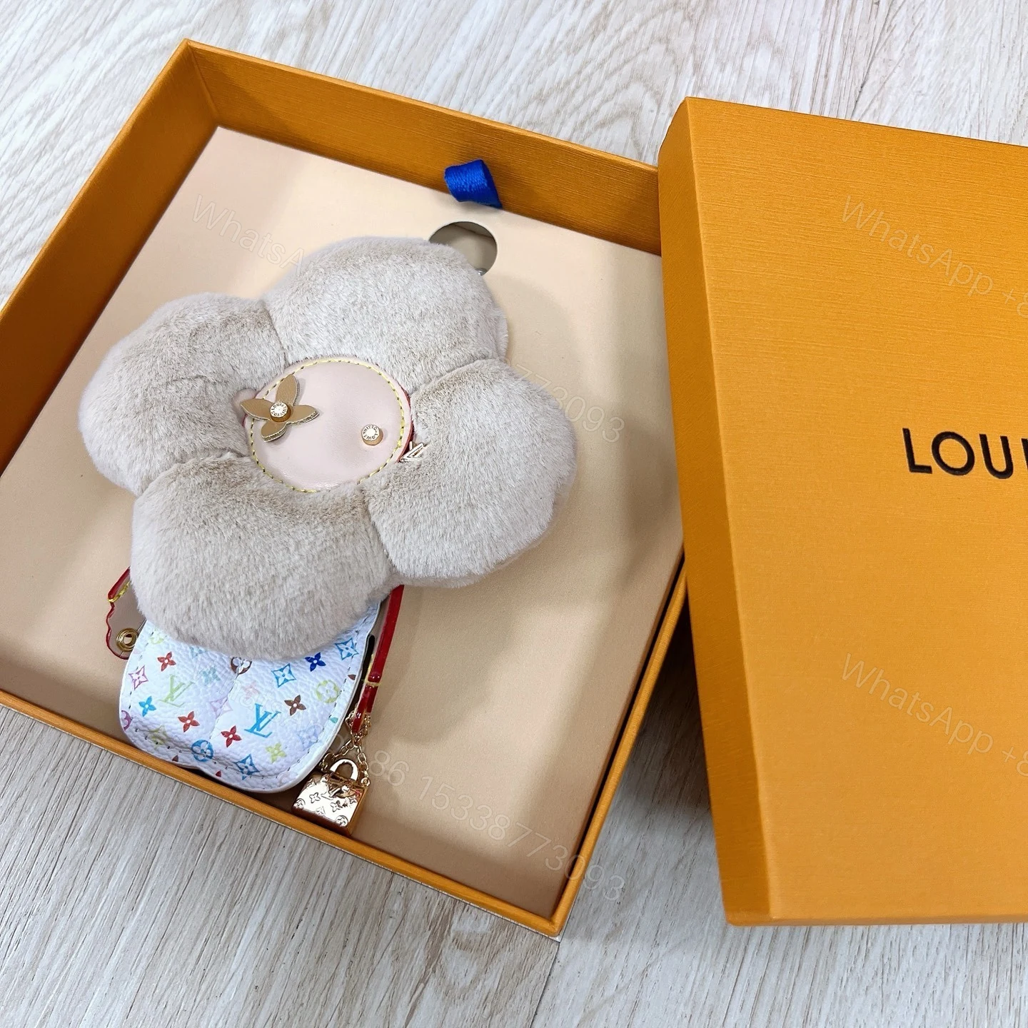 View 10 of Louis Vuitton Vivienne Fashionista Bag Charm Lady