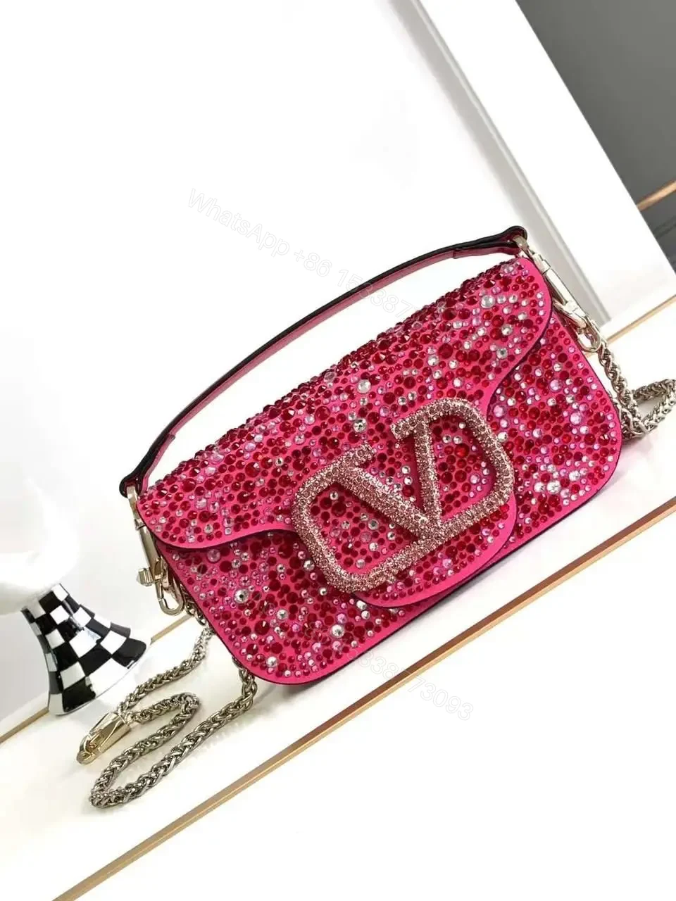 VALENTINO — view 1