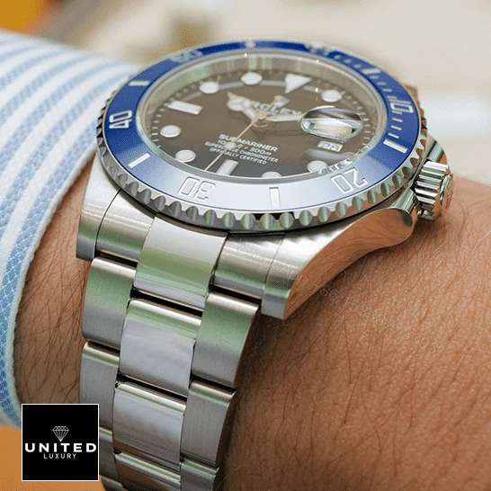 View 8 of Rolex Submariner Date 16610 Black Dial Oyster Replica