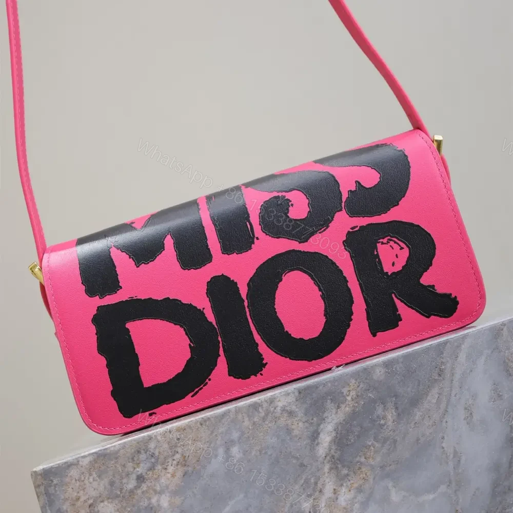 View 4 of 高仿Dior*Miss系列M261M929小牛皮塗鴉字面腋下包粉色免檢版