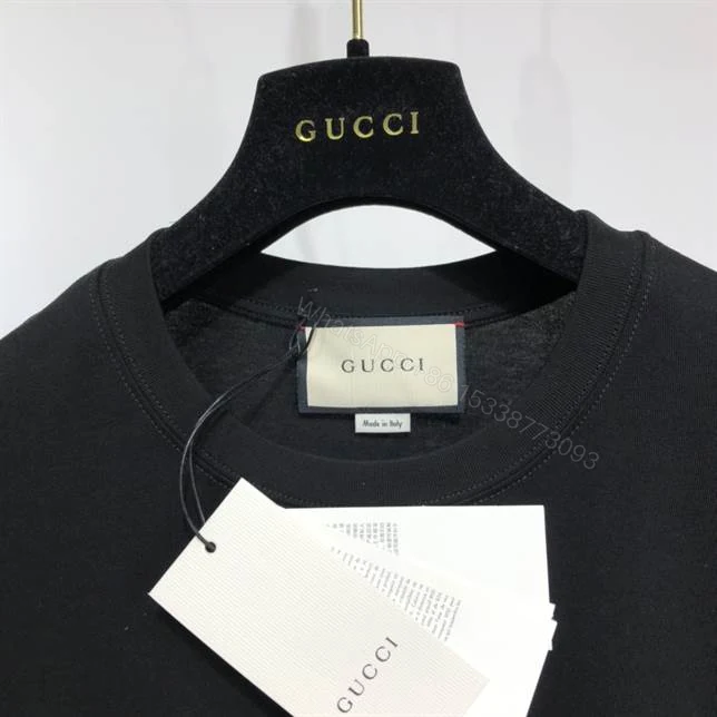 View 3 of Gucci T-Shirt – GC41