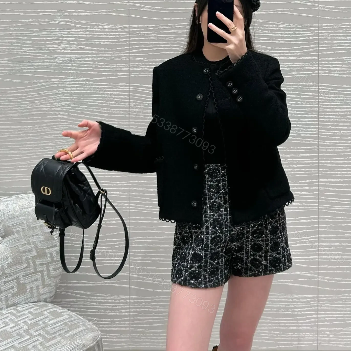 View 17 of 高仿Dior*Caro系列M6302M900小羊皮雙肩包黑色小號免檢版