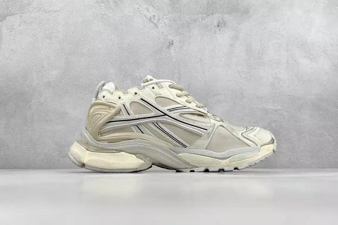 View 6 of BALENCIAGA RUNNER SNEAKER IN BEIGE NYLON AND SUEDE-LIKE FABRIC – BB267