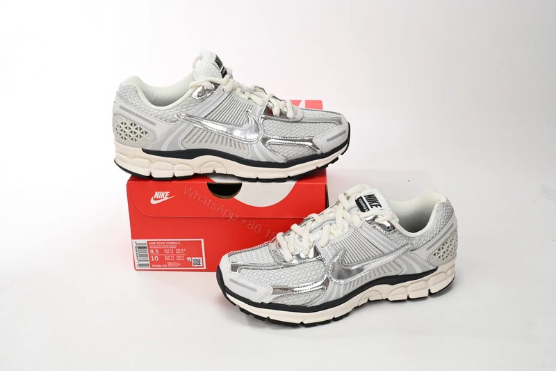 Nike Air Zoom Vomero 5 Silver FD0884-025 — view 2