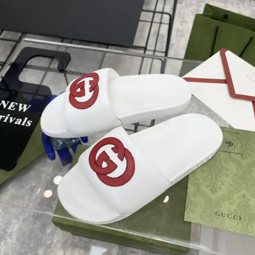 View 2 of GUCCI SLIPPERS – SDG034