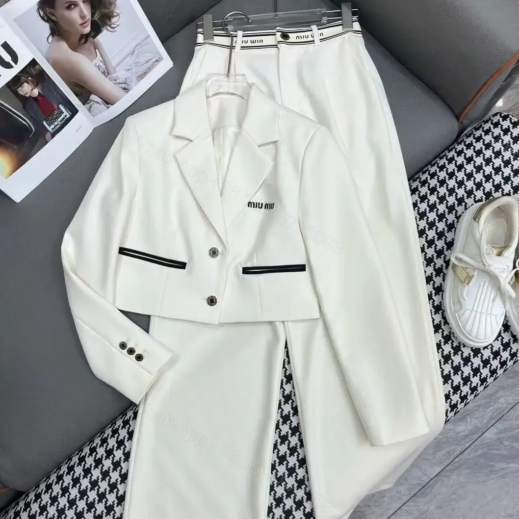 MIU MIU — view 1