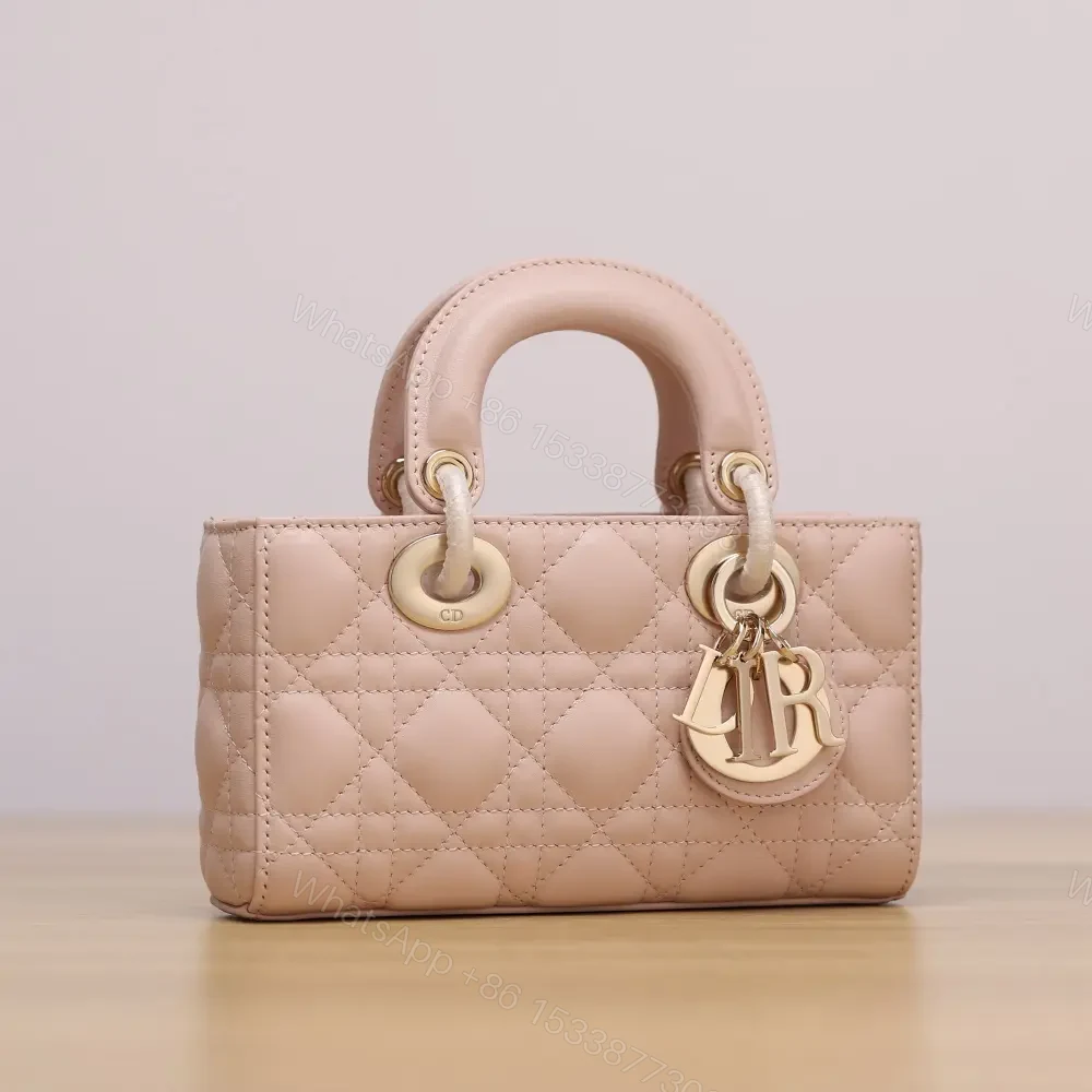 View 3 of 高仿Dior*LadyDJoy系列S0910M413小羊皮戴妃包胭脂粉Mini免檢版