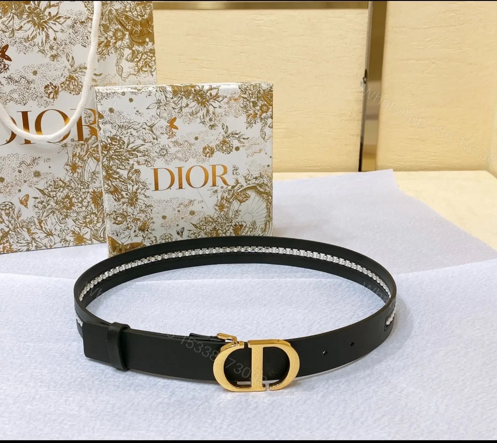 DIOR — view 1