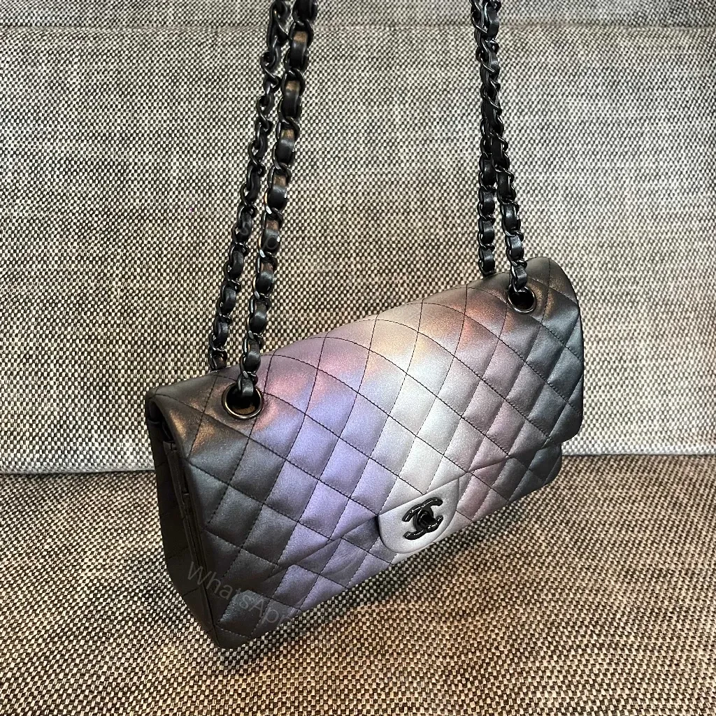 View 5 of Quilted Belt Bag: Premium Texture, Iridescent Shine, Everyday Luxury