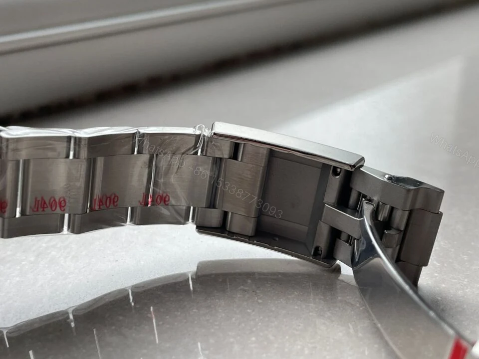 View 8 of Clean Factory 1:1 Rolex GMT-Master II 126710 Best Edition BLNR BATMAN Blue/Black Ceramic DD3285 CHS