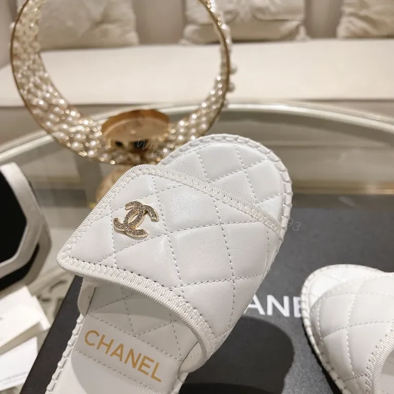 View 4 of White Quilted Slides with Gold Logo â€“ Couture-Inspired Sandals