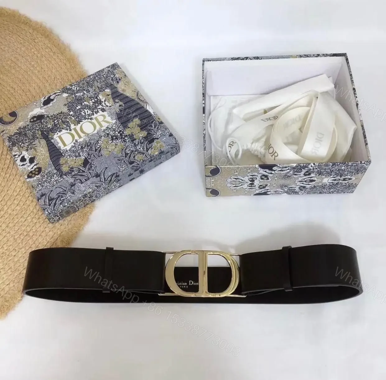 DIOR — view 1