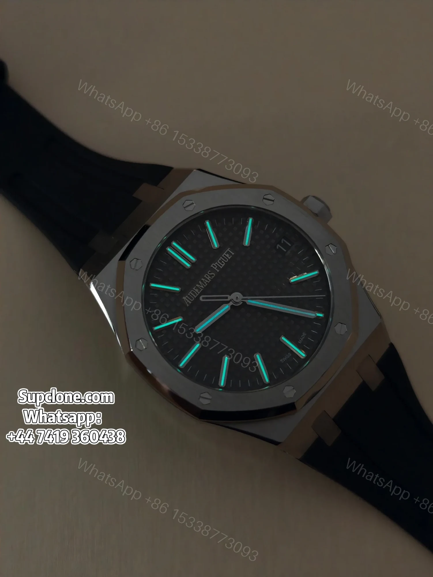 View 10 of Audemars Piguet Super Clone Royal Oak 15510 Green Dial Black Rubber Strap