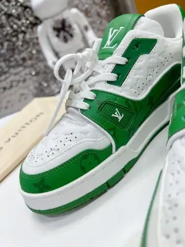 View 6 of LOUIS VUITTON TRAINE SNEAKERS IN GREEN – LSVT380