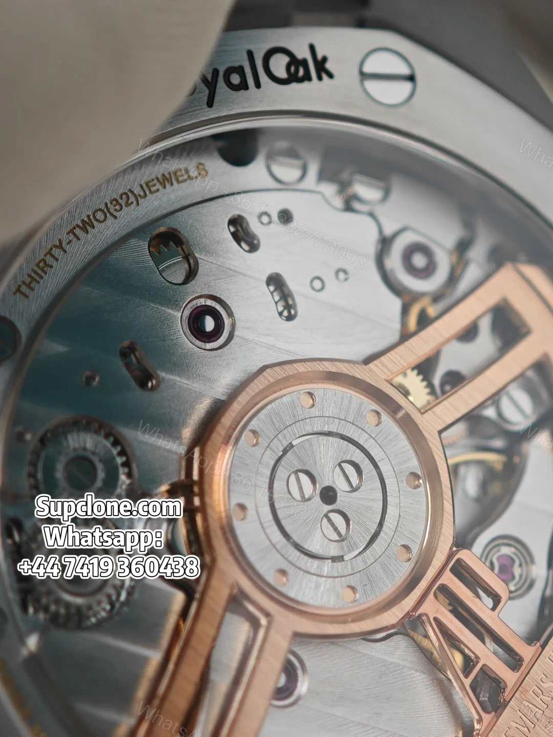 View 23 of Audemars Piguet Super Clone 1:1 Royal Oak 15500 Blue Dial