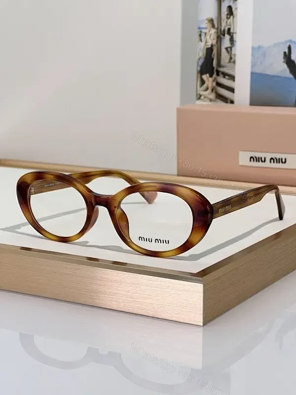 Warm Tortoise Glow Acetate Sunglasses - All-Day Comfort — view 1