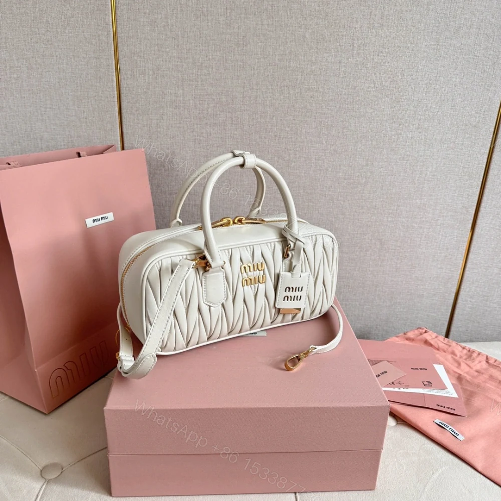 View 8 of 高仿miumiu繆繆*5BB148保齡球包袋白色免檢版
