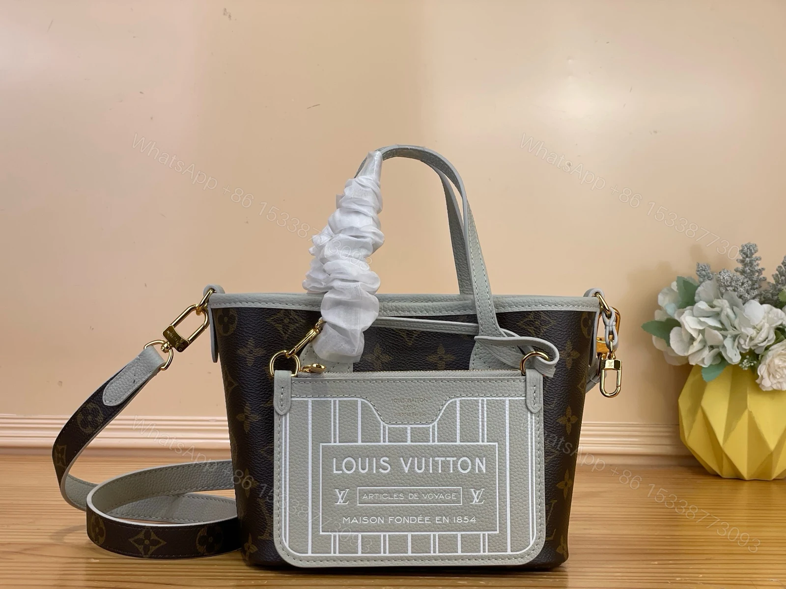 LV 高仿 Monogram 刺繡Speedy旅行包 天空藍手提斜背包 — view 1