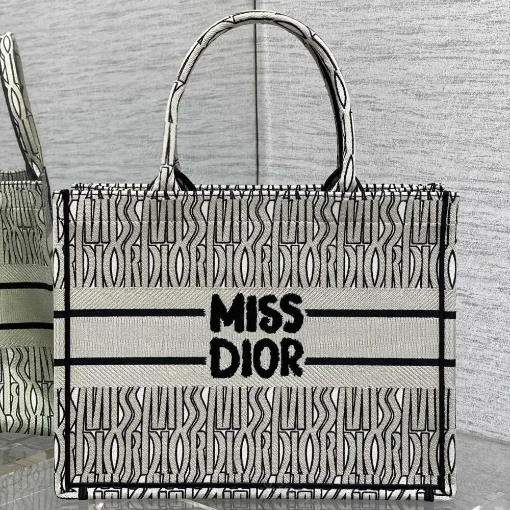 View 5 of 高仿Dior*BookTote系列M129M041購物袋Miss黑白中號免檢版